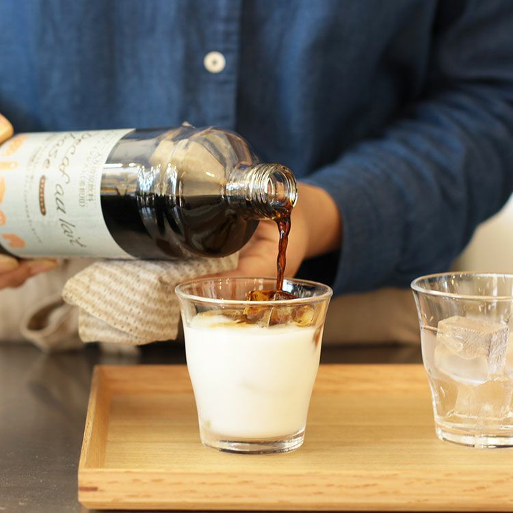 ホワイトデーにデカフェオレベース（加糖）とデカフェドリップコーヒー