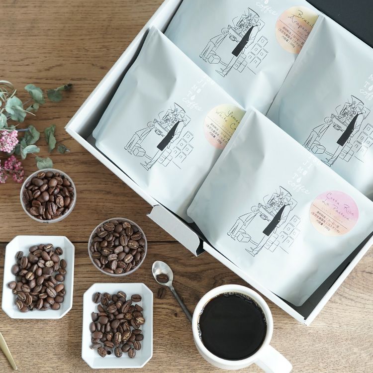 ホワイトデーにスペシャルティコーヒー豆4種合計800g 飲み比べ ホワイトデーにスペシャルティコーヒー豆4種合計800g 飲み比べ